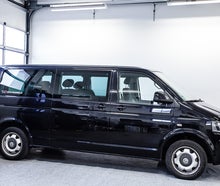 VW Caravelle 9 Sitzer extra großen Kofferraum