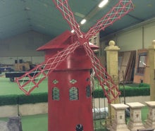 Typisch Paris -Mühle Rouge, Frankreich, Paris, Windmühle