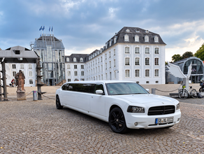 Dodge Charger Stretchlimousinen im Saarland !!Exklusiver 20-€-Gutschein für ERENTO-Kunden